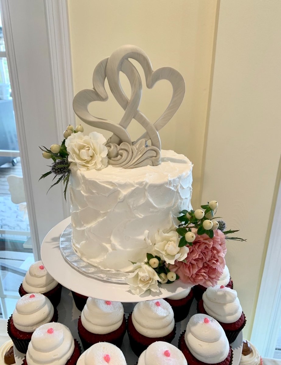 cake topper for cupcake tower