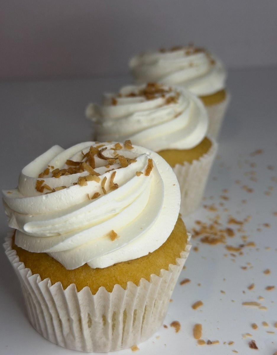 coconut cream cupcakes